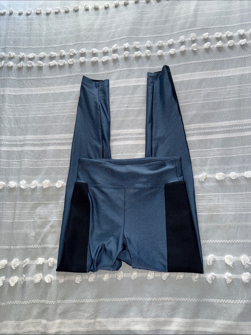 Koral legging size medium